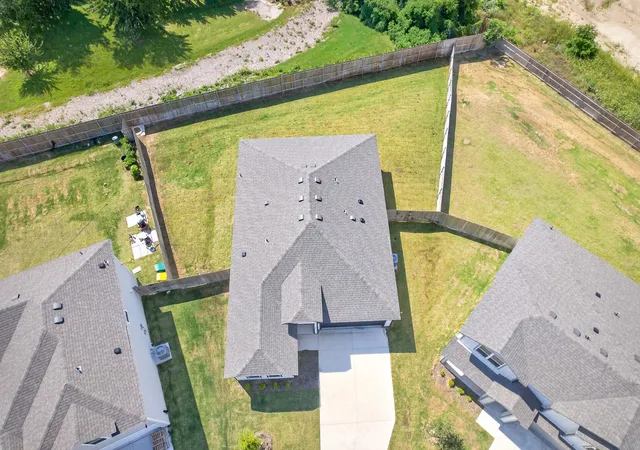 Photo 3 of Single family home for sale at 1106 Sky Summit Ct, Belton, TX 76513 | MLS# 21376658 | Listing updated on 2026-09-29