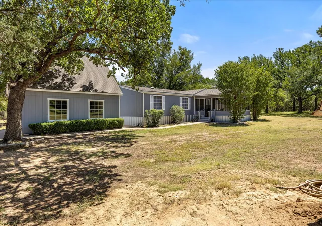 Photo 3 of Single family home for sale at 1709 Powell Cemetery Rd, Tolar, TX 76476 | MLS# 21376732 | Listing updated on 2026-09-04