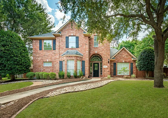 Photo 1 of Single family home for sale at 301 Belvedere Dr, Allen, TX 75013 | MLS# 21375588 | Listing updated on 2026-10-07