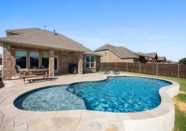 Photo 2 of Single family home for sale at 244 Jefferson Ln, Fate, TX 75189 | MLS# 21375535 | Listing updated on 2026-10-09