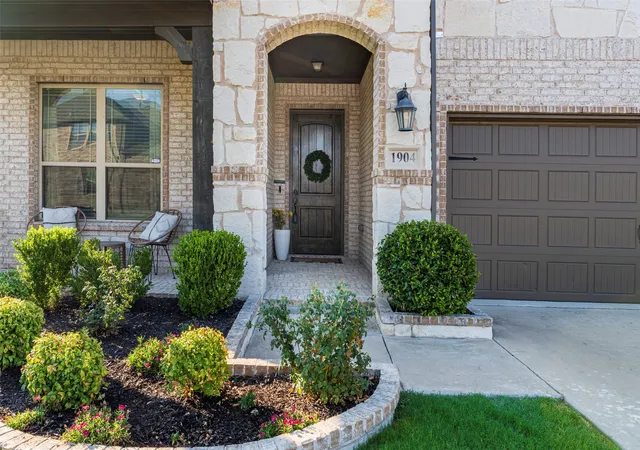 Photo 2 of Single family home for sale at 1904 Lasseter Dr, Mansfield, TX 76063 | MLS# 21374706 | Listing updated on 2026-10-08
