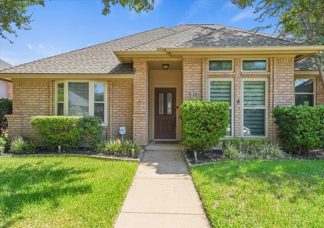Photo 1 of Single family home for sale at 5301 Bugle Ln, Colleyville, TX 76034 | MLS# 21376500 | Listing updated on 2026-09-05