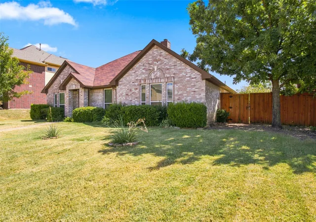 Photo 2 of Single family home for sale at 1230 Tralee Ln, Garland, TX 75044 | MLS# 21376023 | Listing updated on 2026-10-08