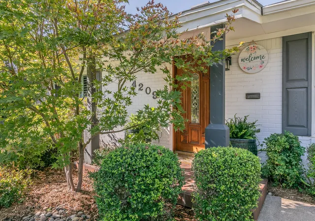Photo 1 of Single family home for sale at 4209 Bilglade Rd, Fort Worth, TX 76109 | MLS# 21372348 | Listing updated on 2026-09-06