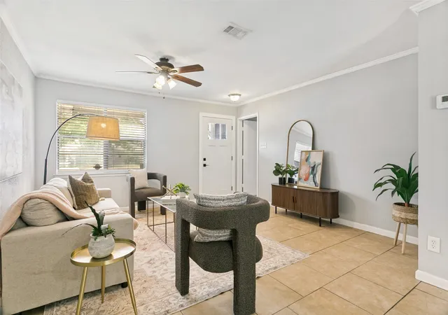 Photo 2 of Single family home for sale at 1056 Easy St, Grapevine, TX 76051 | MLS# 21373953 | Listing updated on 2026-09-24