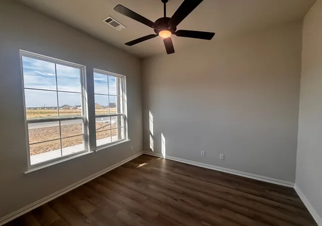 Photo 3 of Single family home for sale at 108 Pheasant Run Dr, New Fairview, TX 76078 | MLS# 21377051 | Listing updated on 2026-09-30