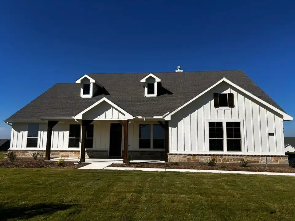 Single family home for sale at 164 Hillview Trl, Decatur, TX 76234 | MLS# 21375502