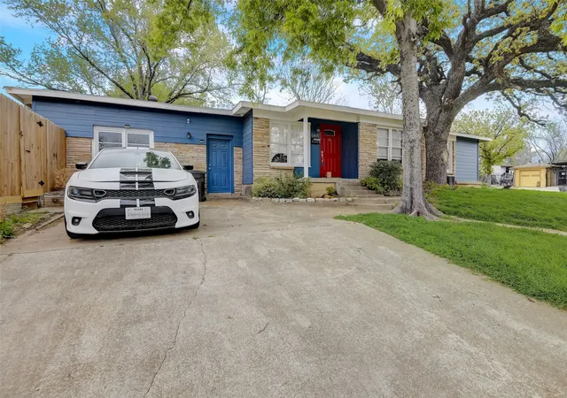 Photo 3 of Single family home for sale at 5441 Norma St, Fort Worth, TX 76112 | MLS# 21377241 | Listing updated on 2026-10-06