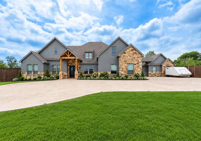 Photo 1 of Single family home for sale at 5615 Fm 6, Caddo Mills, TX 75135 | MLS# 21377243 | Listing updated on 2026-10-06