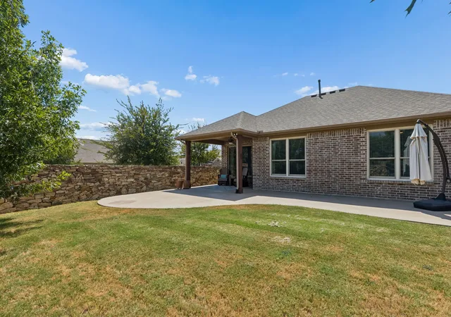 Photo 1 of Single family home for sale at 1500 Tumbleweed Trl, Argyle, TX 76226 | MLS# 21373667 | Listing updated on 2026-10-01