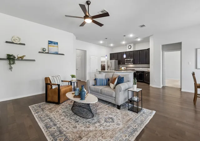Photo 3 of Single family home for sale at 1500 Tumbleweed Trl, Argyle, TX 76226 | MLS# 21373667 | Listing updated on 2026-10-01
