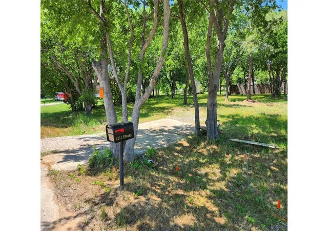 Photo 2 of Land for sale at 4251 Thousand Oaks Dr, Argyle, TX 76226 | MLS# 21377330 | Listing updated on 2026-09-04