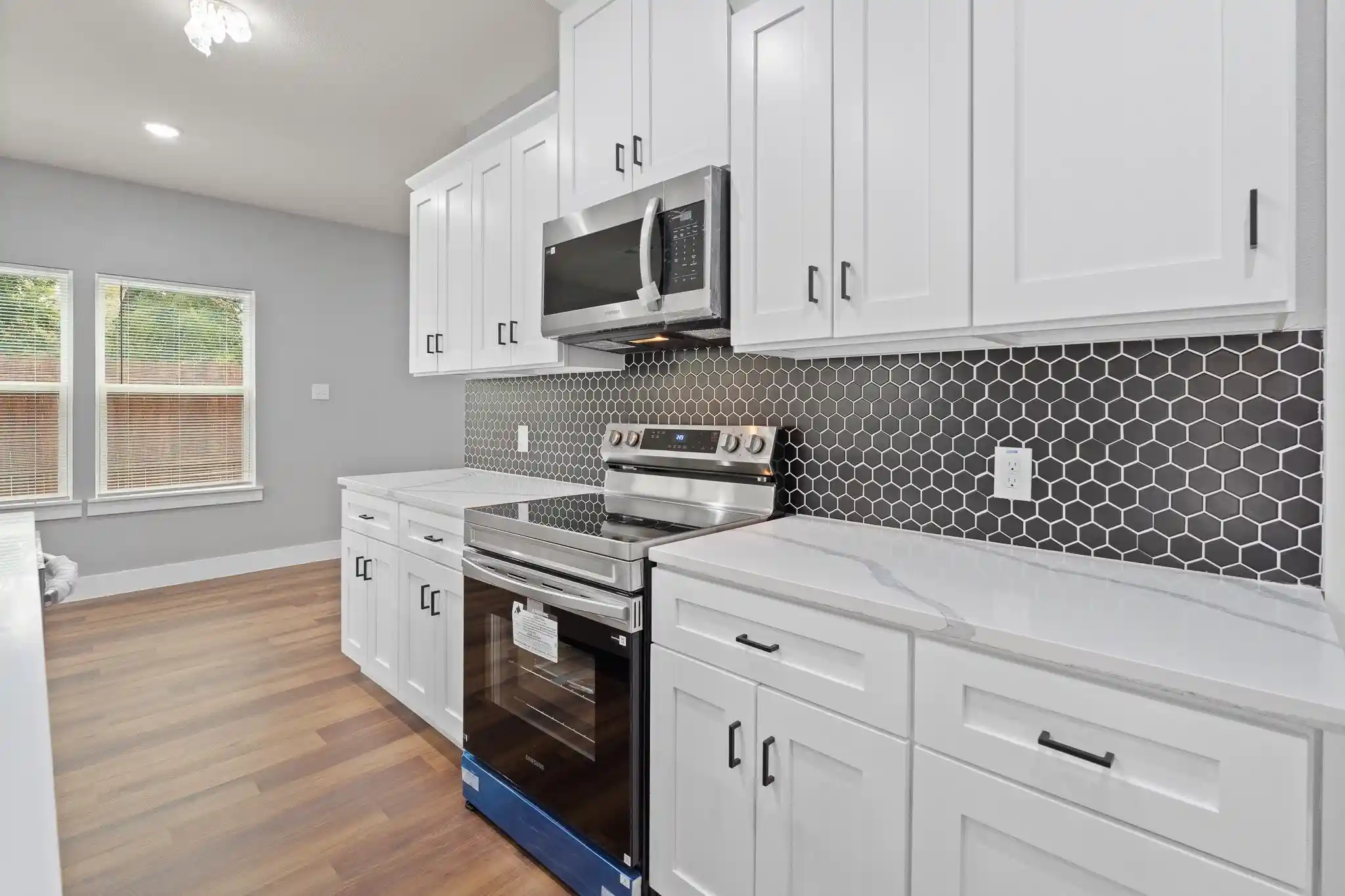 Single family home for sale at 1427 Arizona Ave, Fort Worth, TX 76104 | MLS# 21376983
