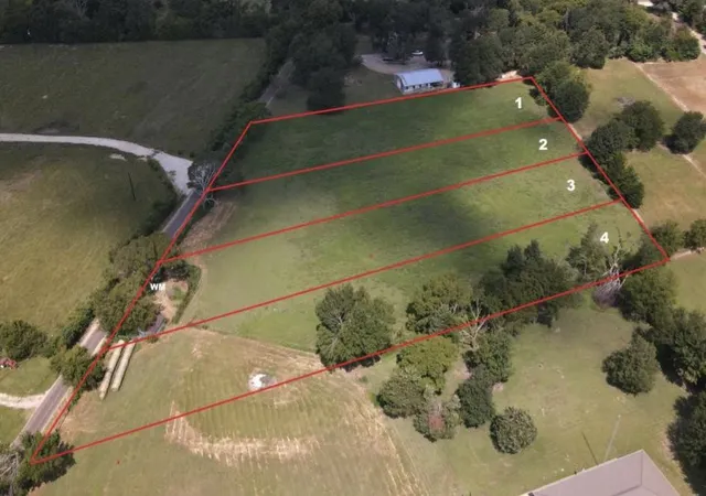 Photo 1 of Land for sale at 149 Vz County Rd 3121, Edgewood, TX 75117 | MLS# 21377377 | Listing updated on 2026-09-03