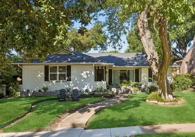 Photo 1 of Sale Pending at 9021 Aldwick Dr, Dallas, TX 75238 | MLS# 21375471 | Listing updated on 2026-09-15