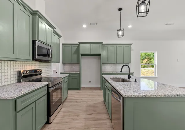 Photo 4 of Single family home for sale at 101 N Oak St, Ector, TX 75439 | MLS# 21375447 | Listing updated on 2026-09-19