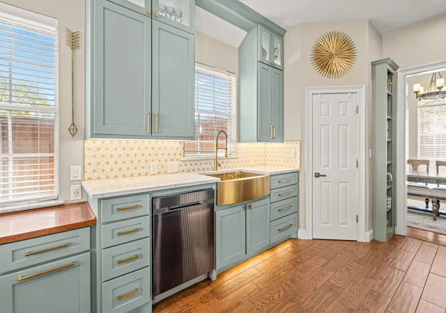 Photo 3 of Single family home for sale at 1429 Wilderness St, Denton, TX 76205 | MLS# 21376394 | Listing updated on 2026-09-04