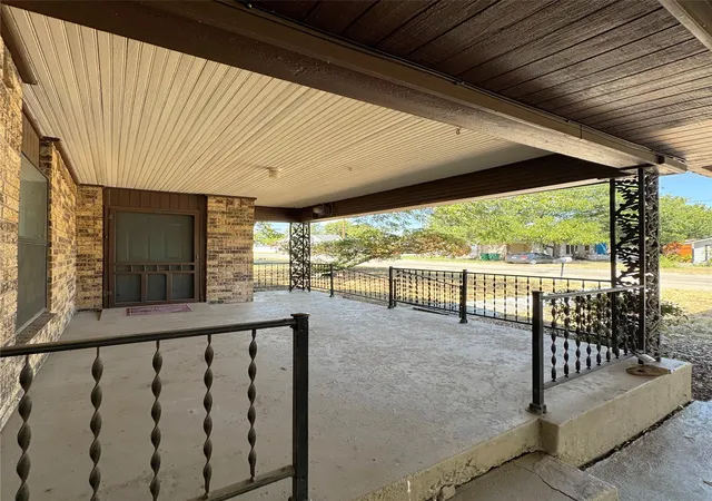 Photo 3 of Sale Pending at 204 E 9th Street, Coleman, TX 76834 | MLS# 21377249 | Listing updated on 2026-09-22