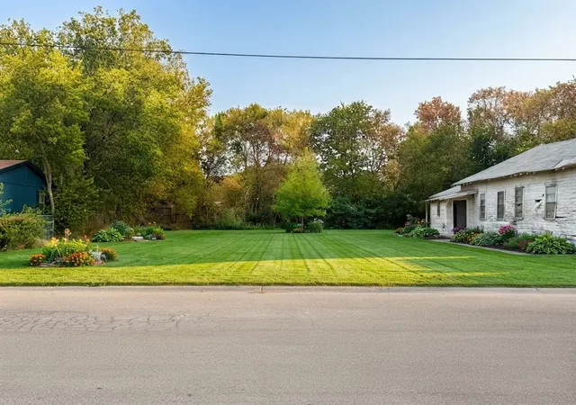 Photo 2 of Land for sale at T A Carroll, Corsicana, TX 75110 | MLS# 21377419 | Listing updated on 2026-09-04