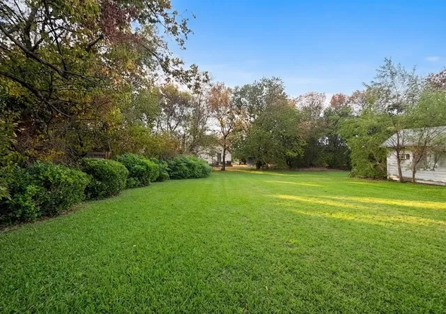 Photo 4 of Land for sale at T A Carroll, Corsicana, TX 75110 | MLS# 21377419 | Listing updated on 2026-09-04