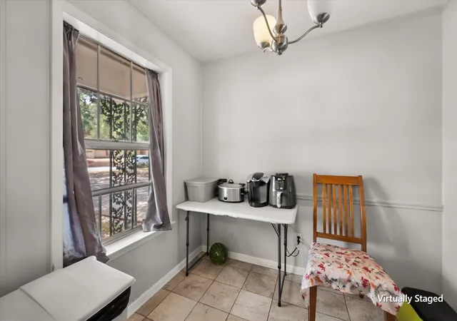 Photo 4 of Single family home for sale at 316 Fairmont Ave, Corsicana, TX 75110 | MLS# 21376340 | Listing updated on 2026-09-03