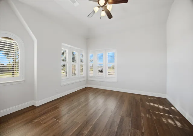 Photo 3 of Single family home for sale at 2101 Indigo Ln, Forney, TX 75126 | MLS# 21375103 | Listing updated on 2026-09-20