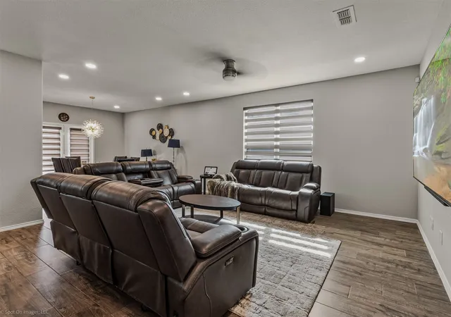 Photo 4 of Single family home for sale at 1800 Stephen Dr, Wylie, TX 75098 | MLS# 21373272 | Listing updated on 2026-09-28