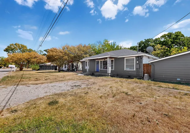 Photo 2 of Multi family home for sale at 3004 Hickory Tree Rd, Balch Springs, TX 75180 | MLS# 21377250 | Listing updated on 2026-09-04