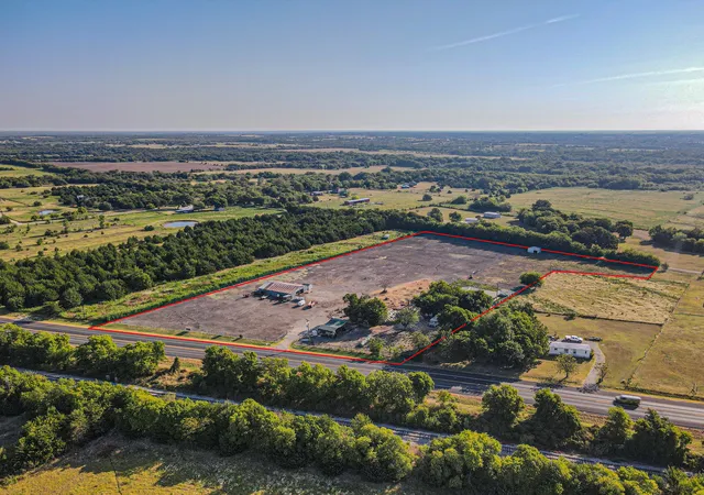 Photo 1 of Land for sale at 5271 N Us Hwy 69, Celeste, TX 75423 | MLS# 21372664 | Listing updated on 2026-09-04