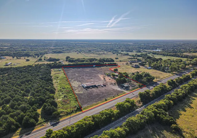 Photo 3 of Land for sale at 5271 N Us Hwy 69, Celeste, TX 75423 | MLS# 21372664 | Listing updated on 2026-09-04