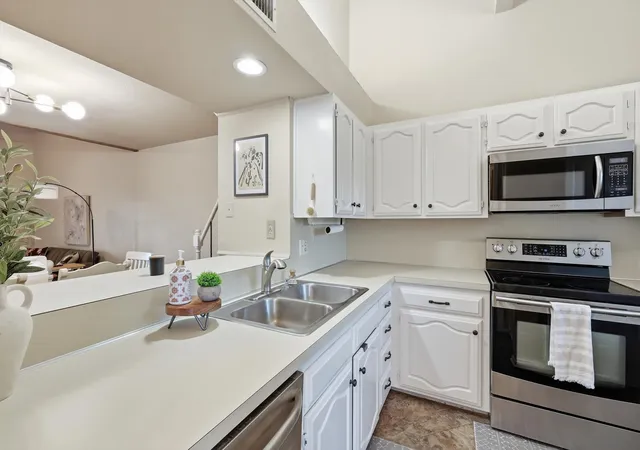 Photo 3 of Condo for sale at 3033 Hells Gate Loop #E207, Strawn, TX 76475 | MLS# 21377550 | Listing updated on 2026-09-04