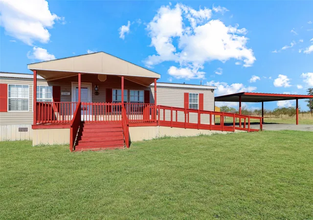 Photo 3 of Manufactured home for sale at 12981 Heather Brk Rd, Justin, TX 76247 | MLS# 21377617 | Listing updated on 2026-09-04