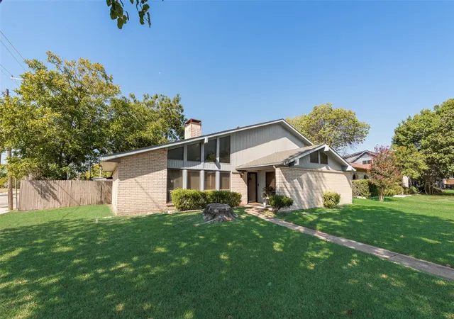Photo 1 of Single family home for sale at 5329 Daytona Dr, Garland, TX 75043 | MLS# 21352727 | Listing updated on 2026-10-06