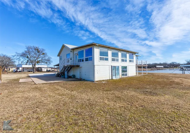 Photo 3 of Single family home for sale at 206 County Rd 541, Eastland, TX 76448 | MLS# 21377660 | Listing updated on 2026-10-02
