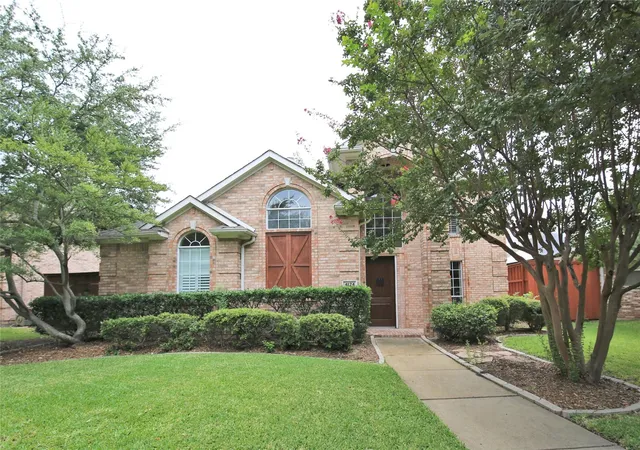 Photo 1 of Single family home for sale at 4124 Briarbend Rd, Dallas, TX 75287 | MLS# 21377675 | Listing updated on 2026-10-07