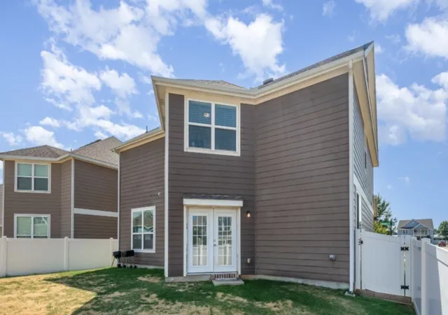 Photo 2 of Single family home for sale at 6032 Hailey Ct, Aubrey, TX 76227 | MLS# 21377692 | Listing updated on 2026-10-08