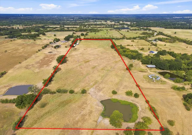 Photo 2 of Land for sale at 431 Fm 71, Commerce, TX 75428 | MLS# 21377733 | Listing updated on 2026-09-04
