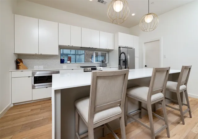 Photo 1 of Condo for sale at 2118 N Carroll Ave #101, Dallas, TX 75204 | MLS# 21372893 | Listing updated on 2026-09-28