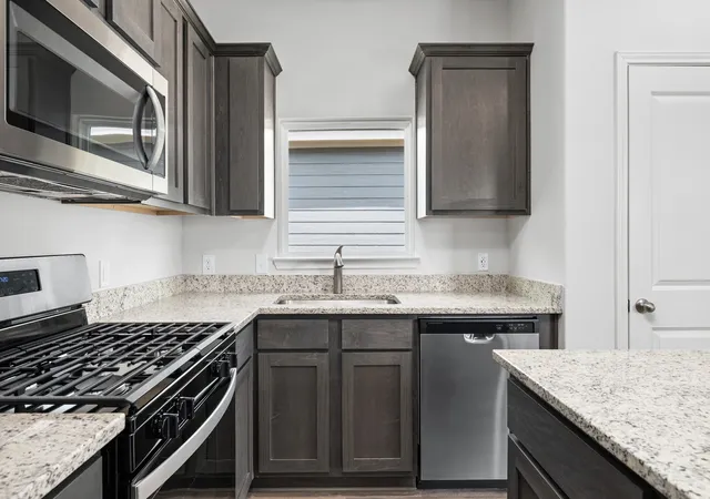 Photo 3 of Single family home for sale at 1328 Tilton Dr, Fort Worth, TX 76140 | MLS# 21377797 | Listing updated on 2026-09-04