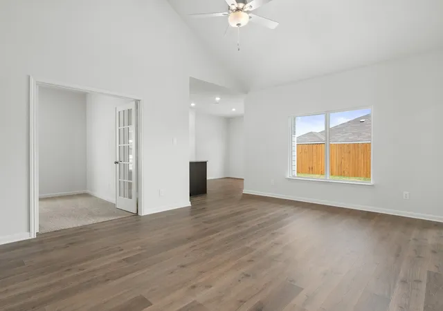 Photo 4 of Single family home for sale at 1328 Tilton Dr, Fort Worth, TX 76140 | MLS# 21377797 | Listing updated on 2026-09-04