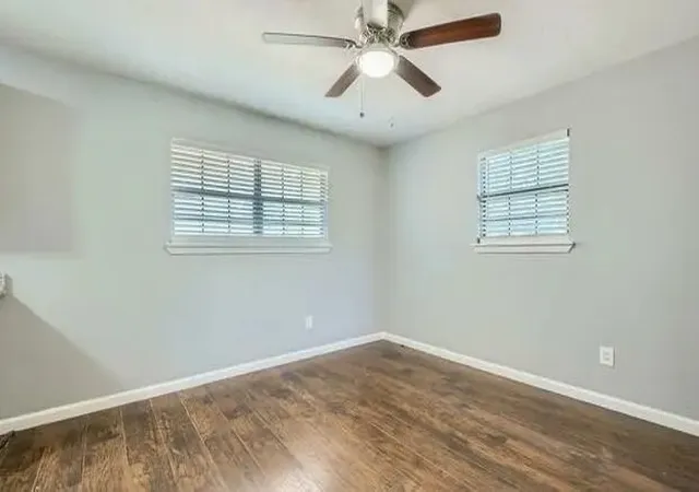 Photo 3 of Single family home for sale at 306 Lakey Rd, Seagoville, TX 75159 | MLS# 21377712 | Listing updated on 2026-09-30