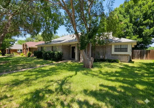 Photo 3 of Single family home for sale at 2401 Cortland Cir, Rowlett, TX 75088 | MLS# 21377748 | Listing updated on 2026-09-25