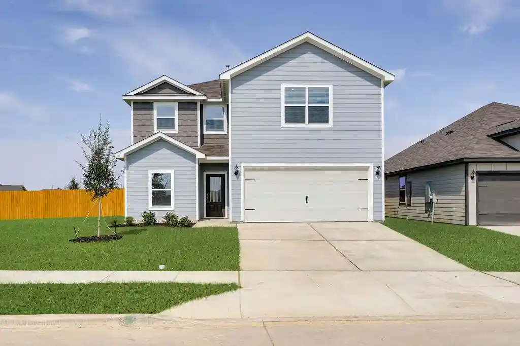 Single family home for sale at 1329 Helca Dr, Fort Worth, TX 76140 | MLS# 21377860