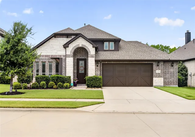 Photo 2 of Single family home for sale at 628 Lake Cvs Dr, Little Elm, TX 75068 | MLS# 21377877 | Listing updated on 2026-10-08