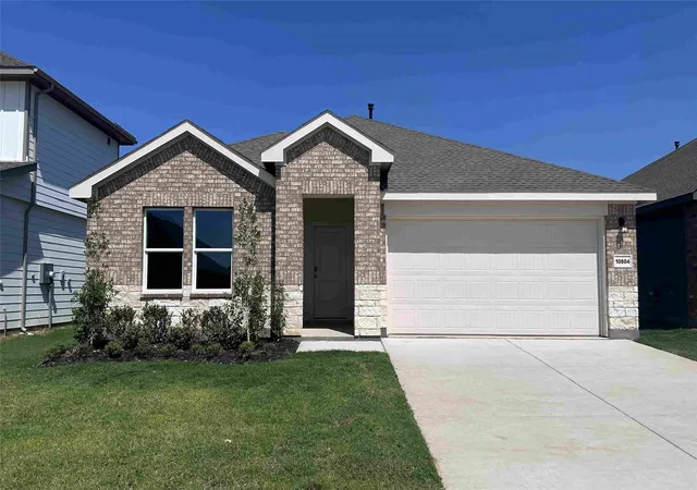 Photo 1 of Single family home for sale at 10804 Bloodstone Dr, Crowley, TX 76036 | MLS# 21377546 | Listing updated on 2026-10-06
