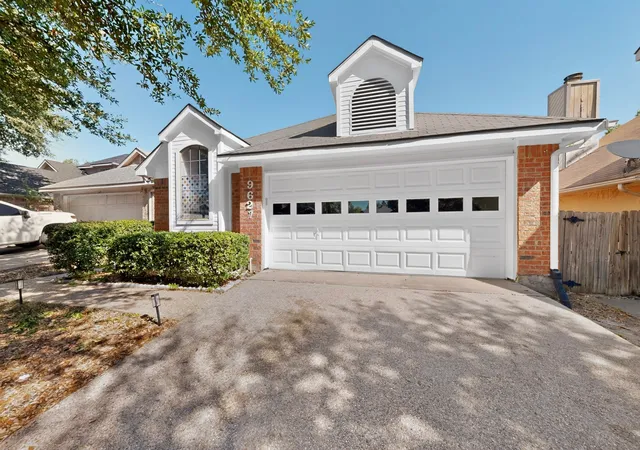 Photo 1 of Single family home for sale at 9627 Kerrville St, Dallas, TX 75227 | MLS# 21377895 | Listing updated on 2026-09-22