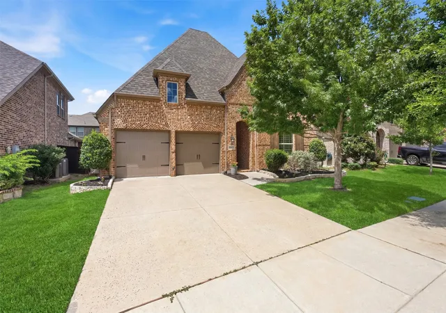 Photo 1 of Single family home for sale at 16117 Plum Ct, Prosper, TX 75078 | MLS# 21377948 | Listing updated on 2026-09-26