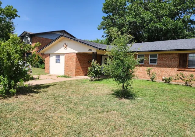 Photo 2 of Single family home for sale at 4709 Gay St, Wichita Falls, TX 76306 | MLS# 21377946 | Listing updated on 2026-09-27