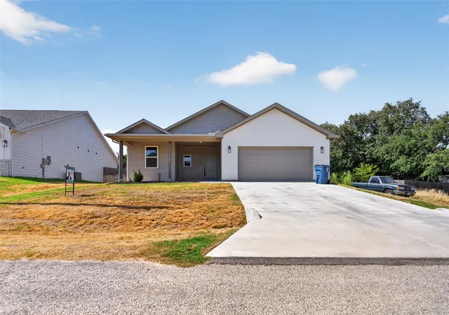 Photo 1 of Single family home for sale at 2308 Pedernales Ct, Granbury, TX 76048 | MLS# 21378026 | Listing updated on 2026-09-05