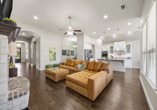 Photo 3 of Single family home for sale at 9901 Trinity Dr, Little Elm, TX 75068 | MLS# 21377540 | Listing updated on 2026-09-23
